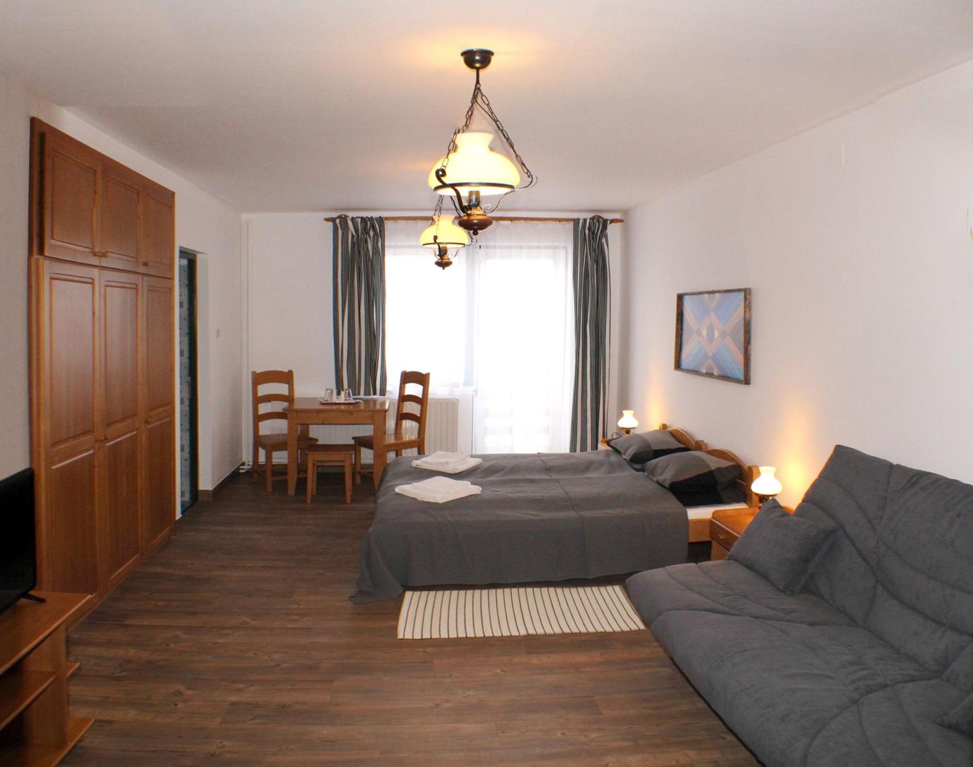 Hotel Sugo Panzio Madarasi Hargita Izvoare  Esterno foto