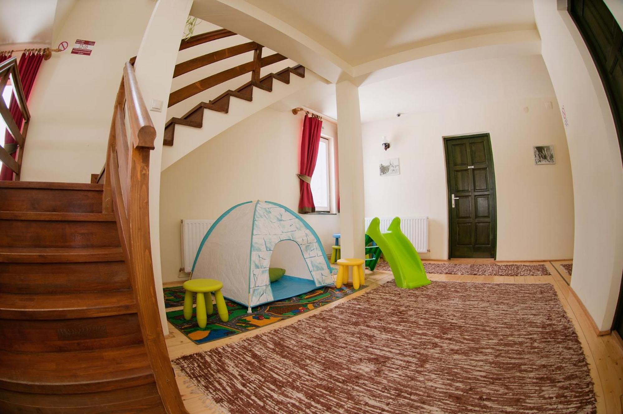 Hotel Sugo Panzio Madarasi Hargita Izvoare  Esterno foto